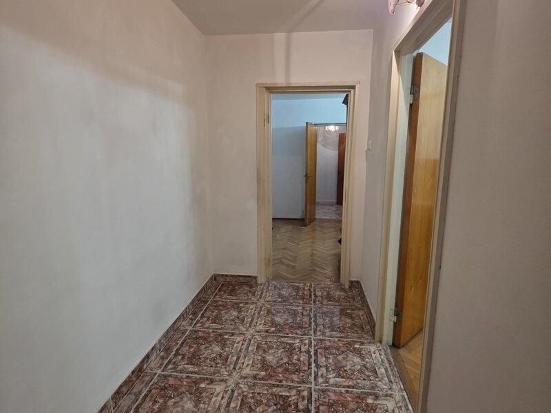 Bucur Obor, pe Mihai Bravu, 5 minute metrou, bloc reabiliat